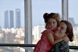 Elena and Julia in the Faro de Moncloa on 21 August (2018).