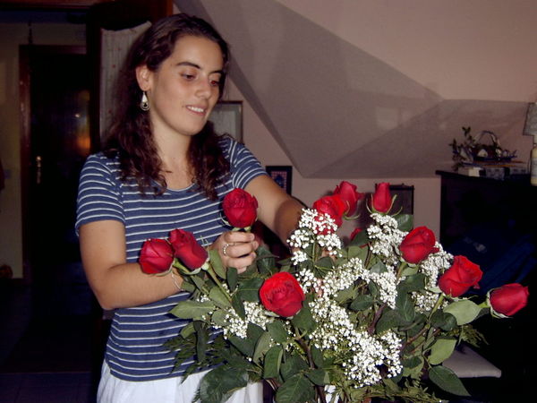 Elena-roses-2005.jpg