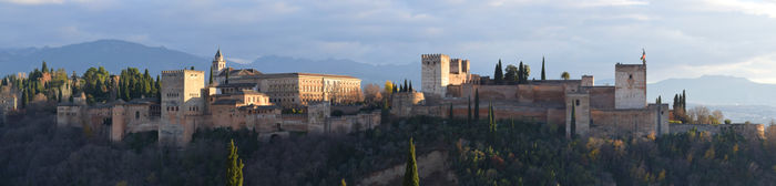 Alhambra-small-panorama-24December2017.jpg
