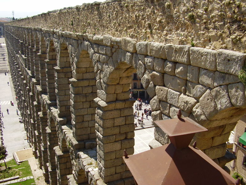 File:Segovia-Apr2006-2.jpg