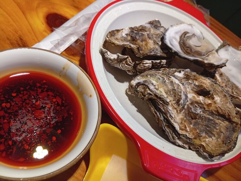 File:Lw-0JjYSb.jpg