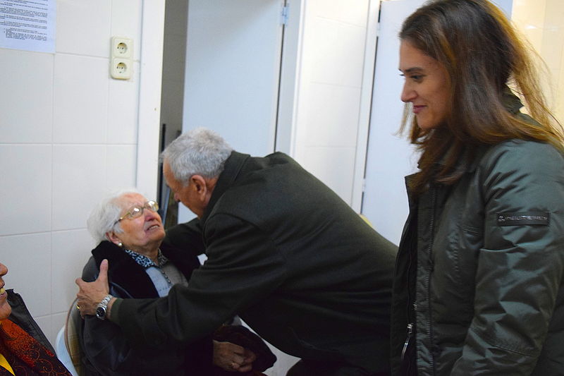 File:AbuelaConchiCumple94-21.jpg