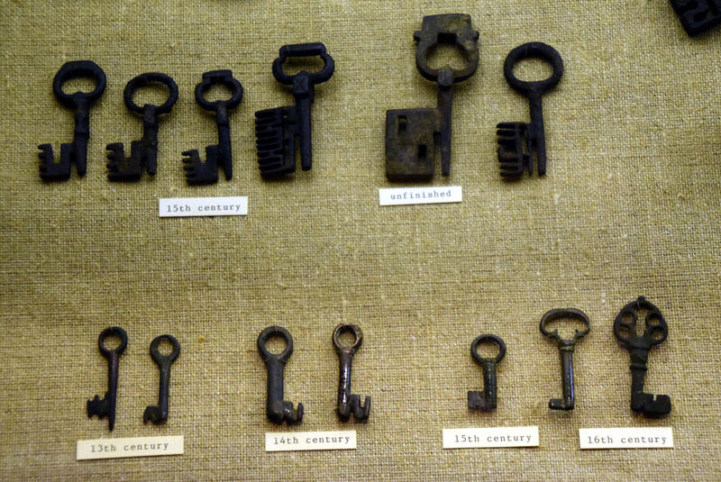 File:SalisburyMuseum-12Apr2022-8.jpg